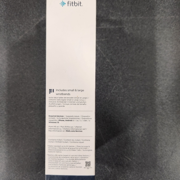 FITBIT VERSA LITE EDITION - Picture 7 of 14